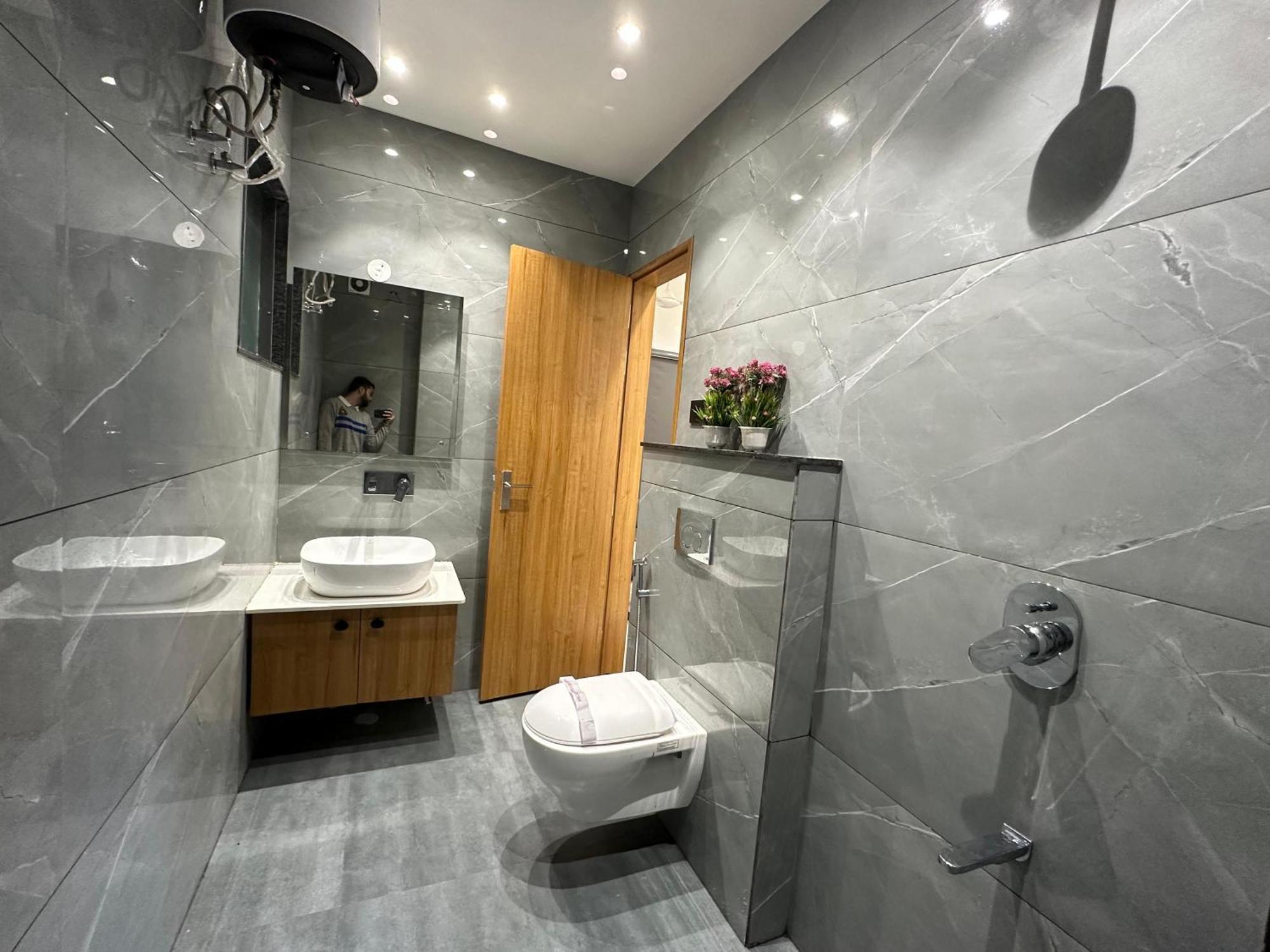 Hotel Sky Way Inn Hisār Dış mekan fotoğraf